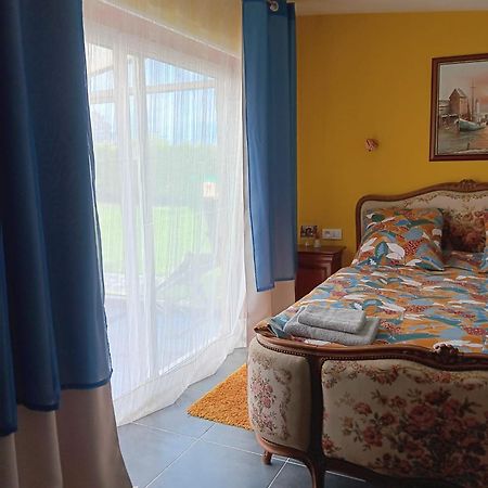 Chez Vladimir Ξενοδοχείο Criquebeuf-en-Caux Εξωτερικό φωτογραφία